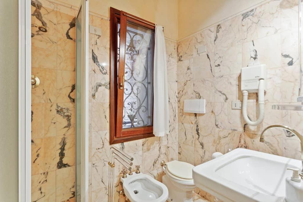 Doge Palace Luxury Apartment - Cannaregio Venedig Exteriör bild