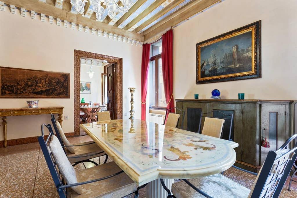 Doge Palace Luxury Apartment - Cannaregio Venedig Exteriör bild